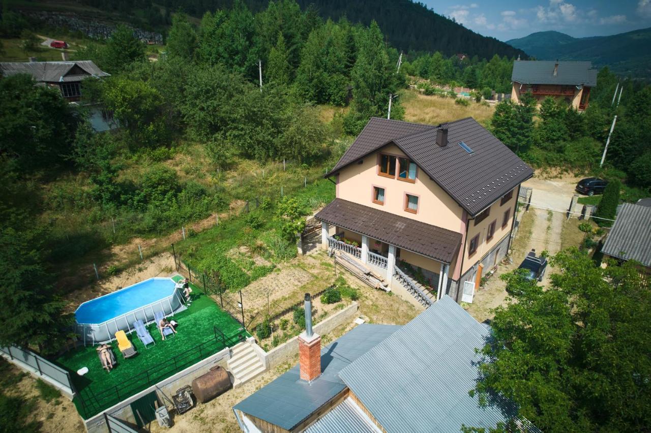 Gazdіvska Hata Guest House Yaremche Exterior photo