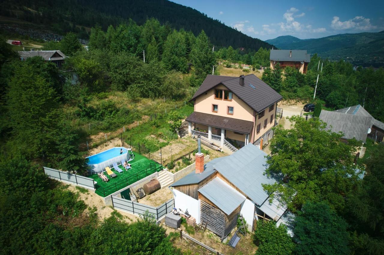 Gazdіvska Hata Guest House Yaremche Exterior photo