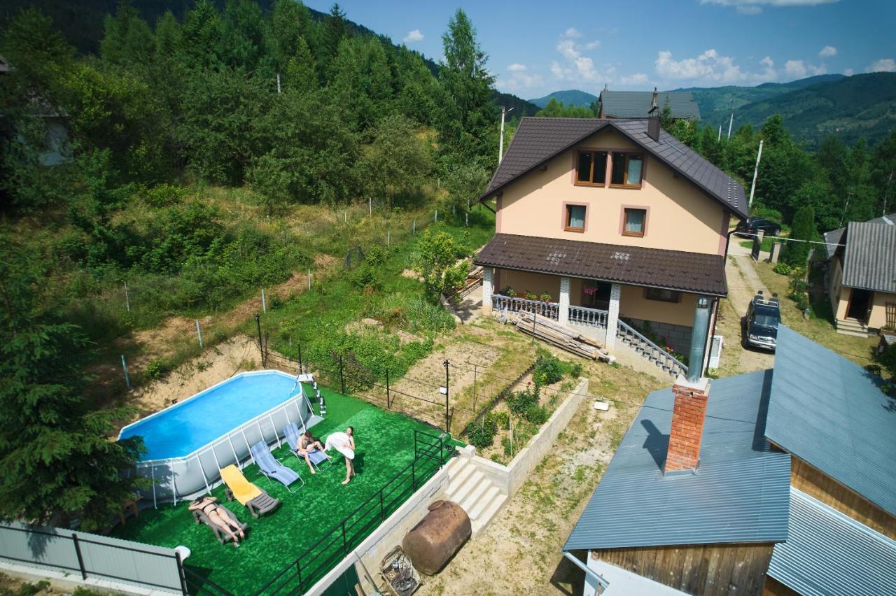 Gazdіvska Hata Guest House Yaremche Exterior photo