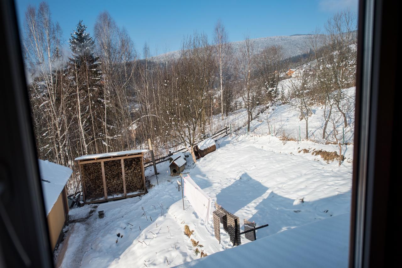 Gazdіvska Hata Guest House Yaremche Exterior photo