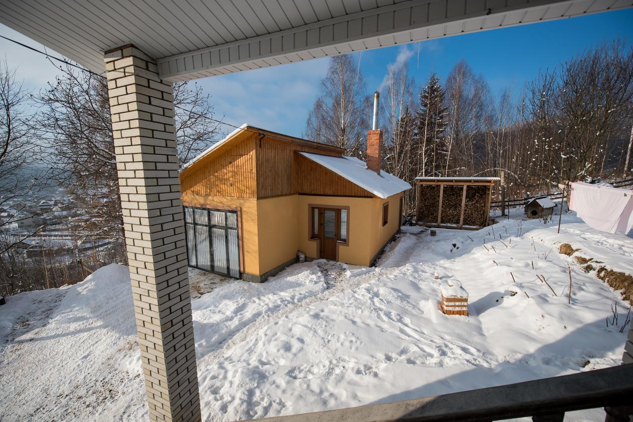 Gazdіvska Hata Guest House Yaremche Exterior photo