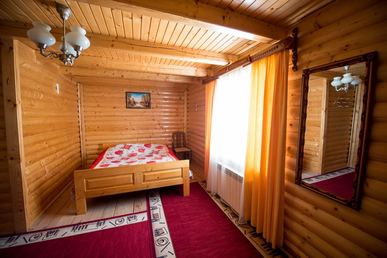 Gazdіvska Hata Guest House Yaremche Exterior photo